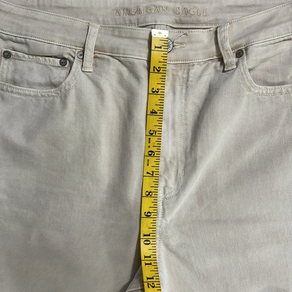 American Eagle Mom Straight Jeans Size 14R Cream Beige High-Rise Relaxed Baggy - Picture 8 of 14